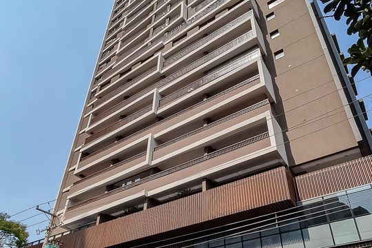 Fachada  de kitnet/studio para alugar com 1 quarto, 32m² em Vila Gumercindo, São Paulo