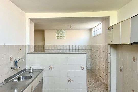 Casa para alugar com 4 quartos, 400m² em Aparecida, Belo Horizonte