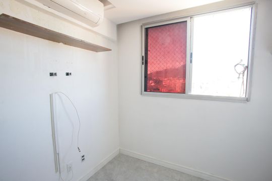 Quarto Suíte de apartamento à venda com 2 quartos, 49m² em Pechincha, Rio de Janeiro