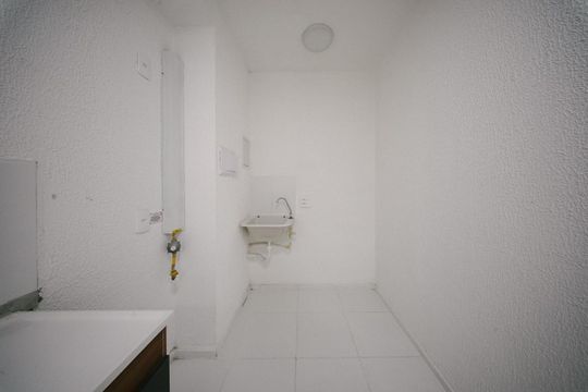 Cozinha e Área de Serviço de apartamento para alugar com 2 quartos, 33m² em Vila Silvia, São Paulo