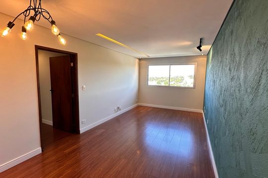 Apartamento para alugar com 2 quartos, 101m² em Santo Amaro, São Paulo