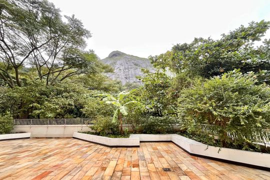 Área comum de apartamento à venda com 1 quarto, 74m² em Lagoa, Rio de Janeiro