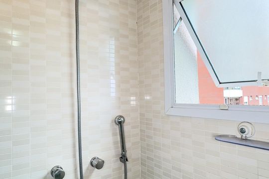 Banheiro da Suíte de apartamento à venda com 2 quartos, 72m² em Campo Belo, São Paulo