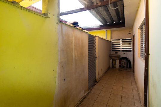 Área de Serviço de casa para alugar com 2 quartos, 68m² em Satélite Santa Barbara, São Paulo