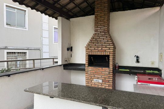 Área comum - Churrasqueira de apartamento à venda com 3 quartos, 58m² em Kennedy, Contagem