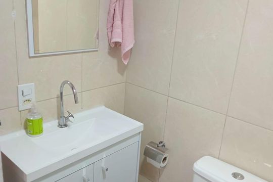 Banheiro de apartamento à venda com 2 quartos, 46m² em Engenho Novo, Rio de Janeiro
