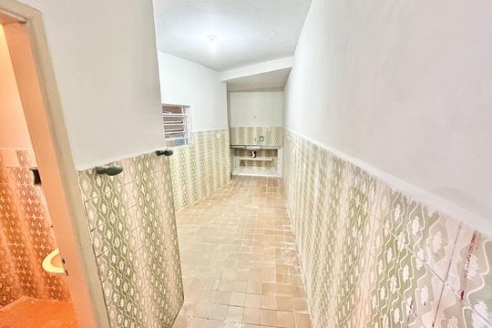 Corredor de casa para alugar com 3 quartos, 90m² em Vila Bancaria Munhoz, São Paulo