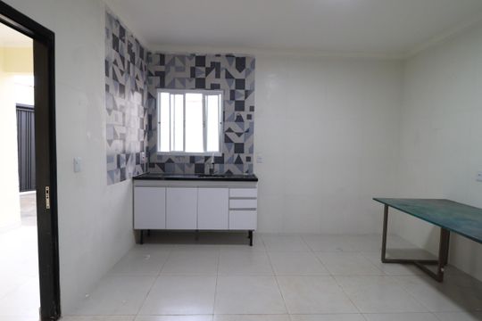 Cozinha  de casa para alugar com 2 quartos, 150m² em Vila Elisa, Ribeirão Preto