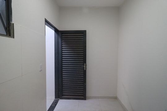 Quarto de serviço  de casa para alugar com 2 quartos, 100m² em Vila Elisa, Ribeirão Preto