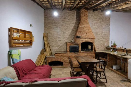 Cozinha de casa de condomínio para alugar com 2 quartos, 800m² em Chácaras Alpina, Valinhos