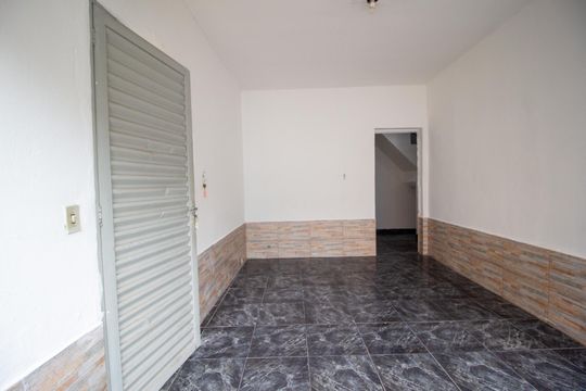 Garagem de casa para alugar com 2 quartos, 67m² em Vila Santana, Sorocaba