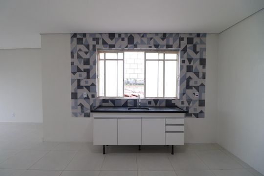 Cozinha  de casa para alugar com 2 quartos, 100m² em Vila Elisa, Ribeirão Preto