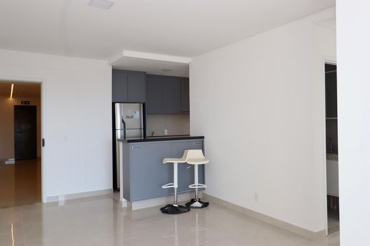 Sala de apartamento para alugar com 2 quartos, 69m² em Brotas, Salvador