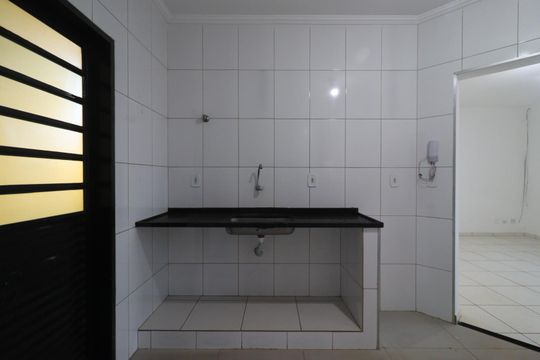 Cozinha de apartamento para alugar com 2 quartos, 70m² em Vila Tiberio, Ribeirão Preto
