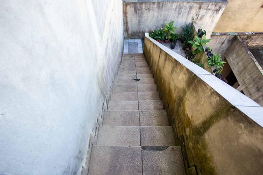 Escada de casa para alugar com 1 quarto, 48m² em Eldorado, Diadema