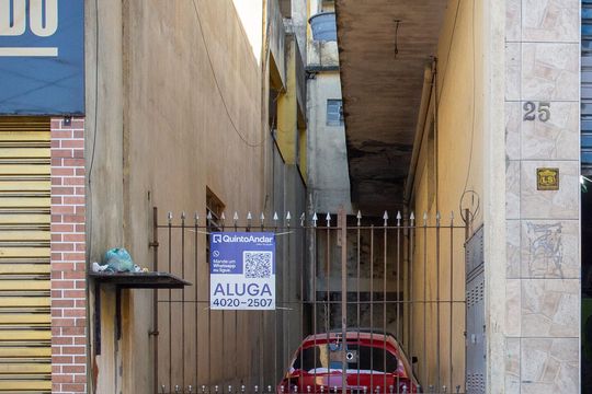 Fachada de casa para alugar com 1 quarto, 48m² em Eldorado, Diadema