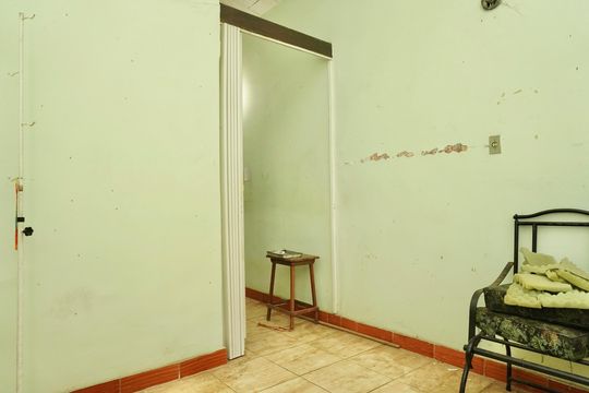 Quarto 1 de casa à venda com 3 quartos, 400m² em Sagrada Família, Belo Horizonte