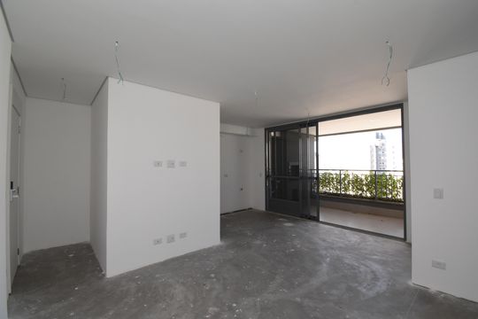 Sala e Cozinha de apartamento à venda com 2 quartos, 95m² em Centro, Curitiba