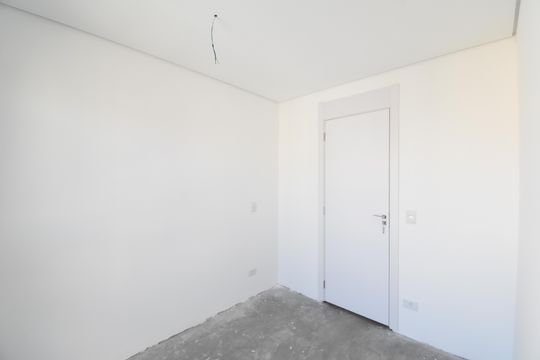 Quarto 2 de apartamento à venda com 2 quartos, 95m² em Centro, Curitiba