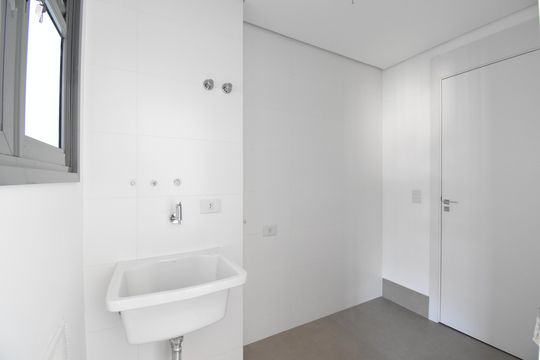 Área de Serviço de apartamento à venda com 3 quartos, 157m² em Centro, Curitiba