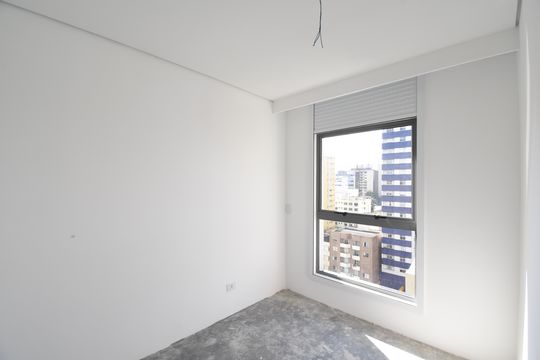 Quarto 2 de apartamento à venda com 3 quartos, 157m² em Centro, Curitiba