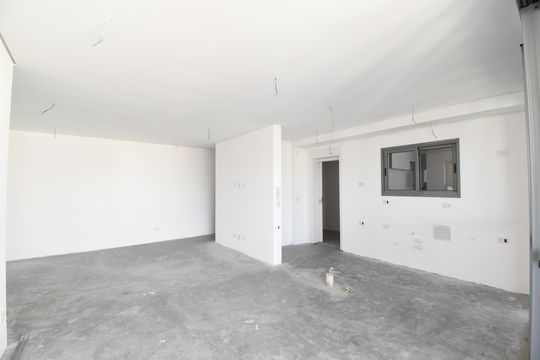 Apartamento à venda com 2 quartos, 147m² em Centro, Curitiba