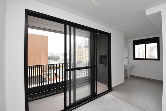 Sala de apartamento à venda com 2 quartos, 51m² em Centro, Curitiba