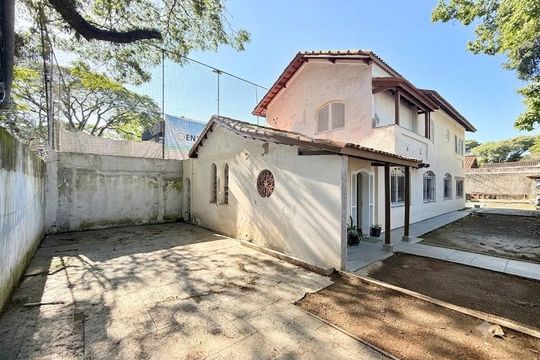 Garagem  de casa à venda com 3 quartos, 380m² em Santo Amaro, São Paulo