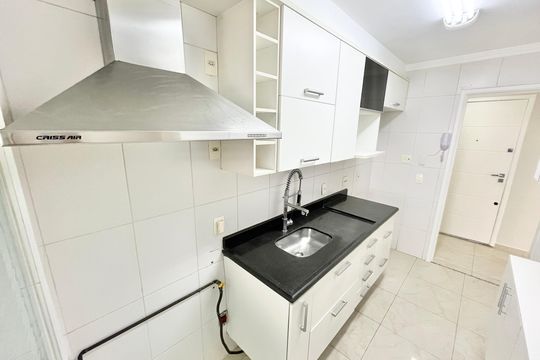 Cozinha de apartamento à venda com 2 quartos, 83m² em Santana, São Paulo