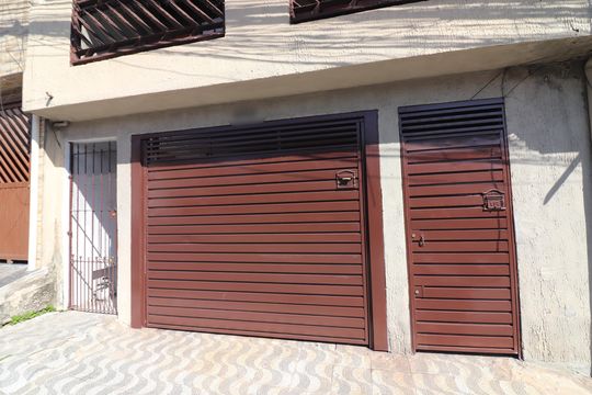 Fachada de casa à venda com 4 quartos, 213m² em Alto Industrial, São Bernardo do Campo