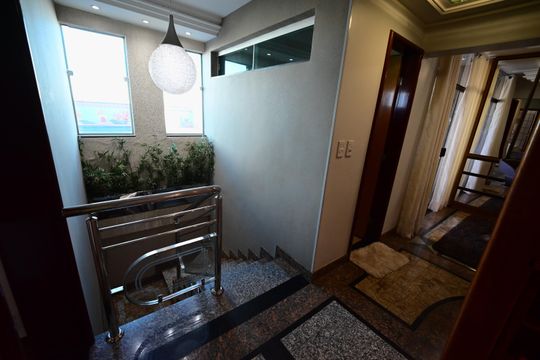 Apartamento à venda com 2 quartos, 204m² em Setor Aeroporto, Goiânia