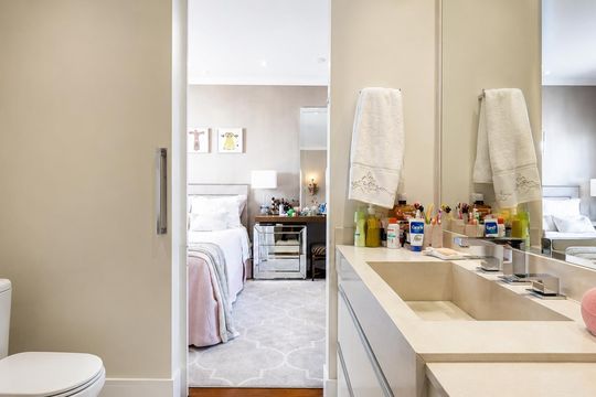 Banheiro de apartamento à venda com 3 quartos, 164m² em Cerqueira César, São Paulo