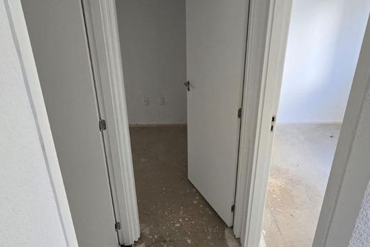 Corredor de apartamento à venda com 2 quartos, 40m² em Jardim Rossin, Campinas