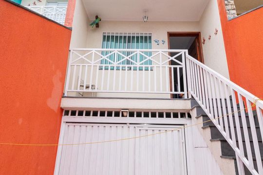 Fachada de casa à venda com 2 quartos, 125m² em Jardim Brasilia, São Paulo