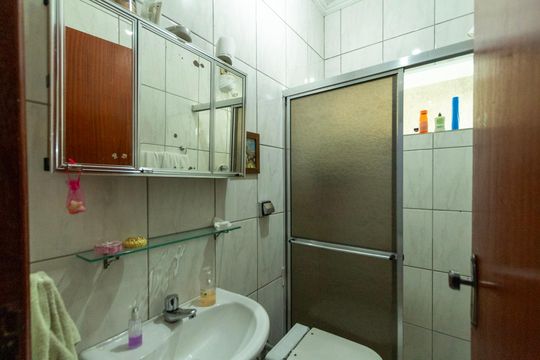 Casa para alugar com 5 quartos, 246m² em Vila Santana, Sorocaba