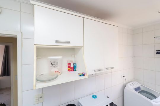 Cozinha - Armários de apartamento à venda com 2 quartos, 45m² em Jardim Itapemirim, São Paulo