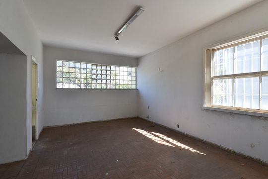 Quarto 2 de casa à venda com 4 quartos, 481m² em Floresta, Belo Horizonte