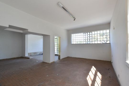 Quarto 2 de casa à venda com 4 quartos, 481m² em Floresta, Belo Horizonte