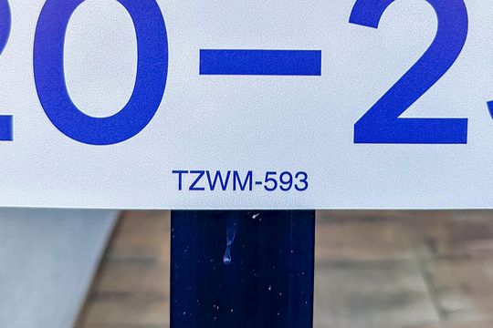 Placa Instalada na Fachada de apartamento à venda com 3 quartos, 106m² em Jardim Santo Alberto, Santo André