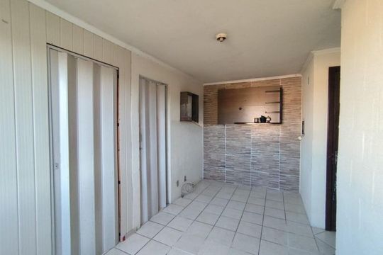 Sala de apartamento para alugar com 2 quartos, 36m² em Vila Nova, Porto Alegre