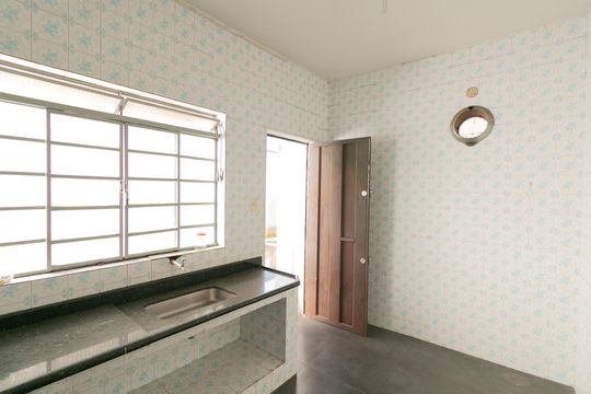 Cozinha de casa para alugar com 3 quartos, 120m² em Candelária, Belo Horizonte