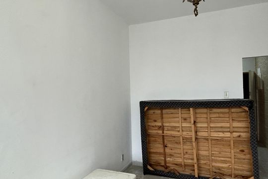 Sala/Quarto de kitnet/studio para alugar com 1 quarto, 28m² em Cascadura, Rio de Janeiro