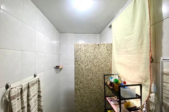 Banheiro de casa para alugar com 1 quarto, 120m² em Jardim Leblon, Guarulhos