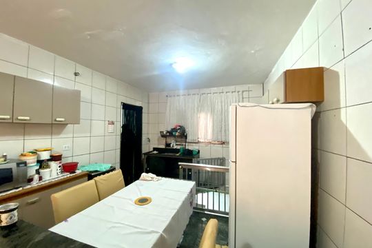 Cozinha de casa para alugar com 1 quarto, 120m² em Jardim Leblon, Guarulhos