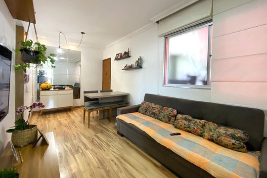 Apartamento à venda com 3 quartos, 60m² em Santa Cruz, Belo Horizonte