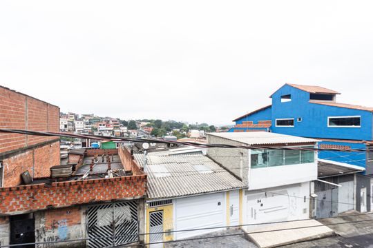 Área de Serviço - vista de casa para alugar com 1 quarto, 120m² em Jardim Leblon, Guarulhos