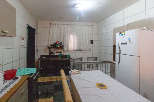 Cozinha e Sala de casa para alugar com 1 quarto, 120m² em Jardim Leblon, Guarulhos