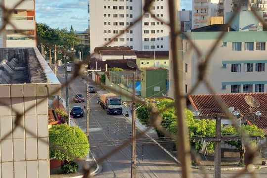Vista de apartamento para alugar com 2 quartos, 96m² em Vila Caiçara, Praia Grande
