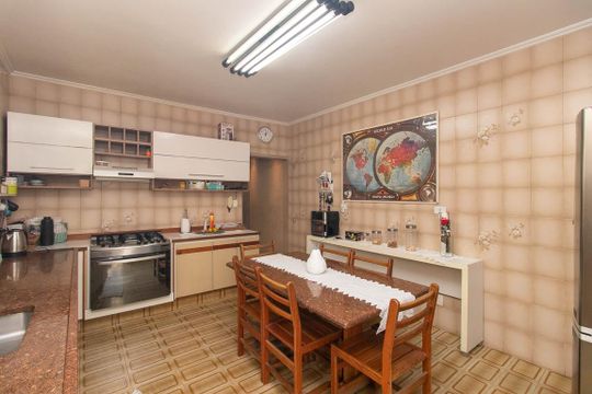 Cozinha de casa à venda com 3 quartos, 225m² em Jardim Japao, São Paulo
