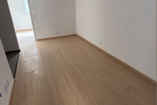 Sala de apartamento para alugar com 2 quartos, 47m² em Jardim Sao Luiz, Embu das Artes